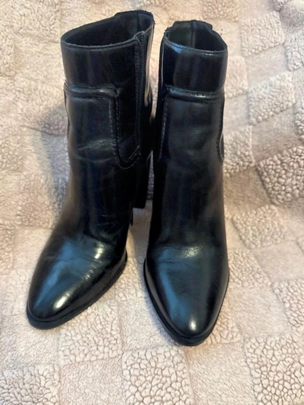 Vince Camuto Black Pointed Toe Heeled Boots